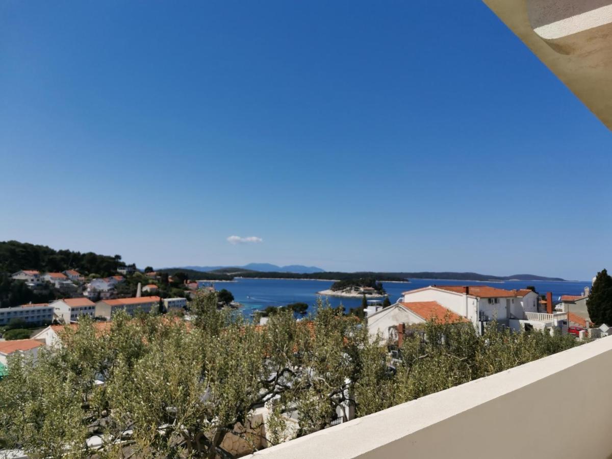 Apartment Buzolic Hvar Town Exterior photo