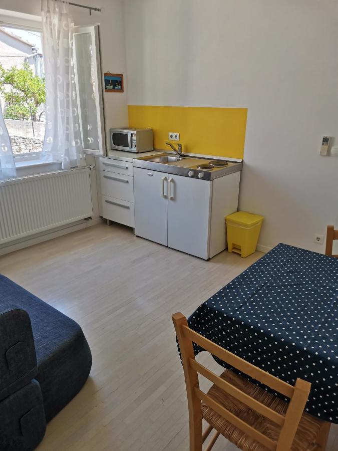 Apartment Buzolic Hvar Town Exterior photo